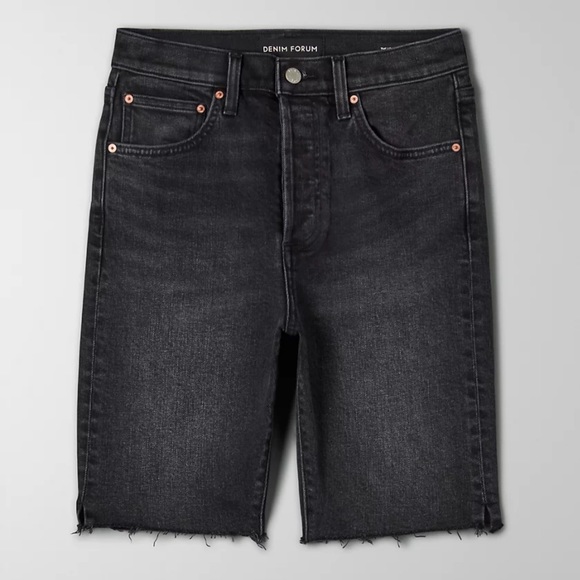 Aritzia Jean Shorts - Picture 1 of 12
